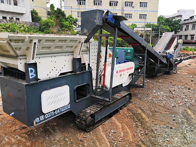 中意第三套移动式建筑垃圾处理设备交付南京市拆迁公司